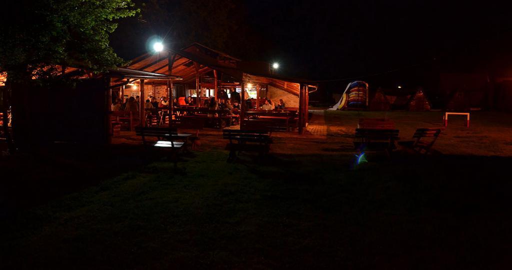Hotel Rafting Center Drina Tara Bastasi Exterior foto